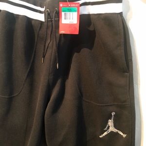 Jordan XL black with white jogger pants